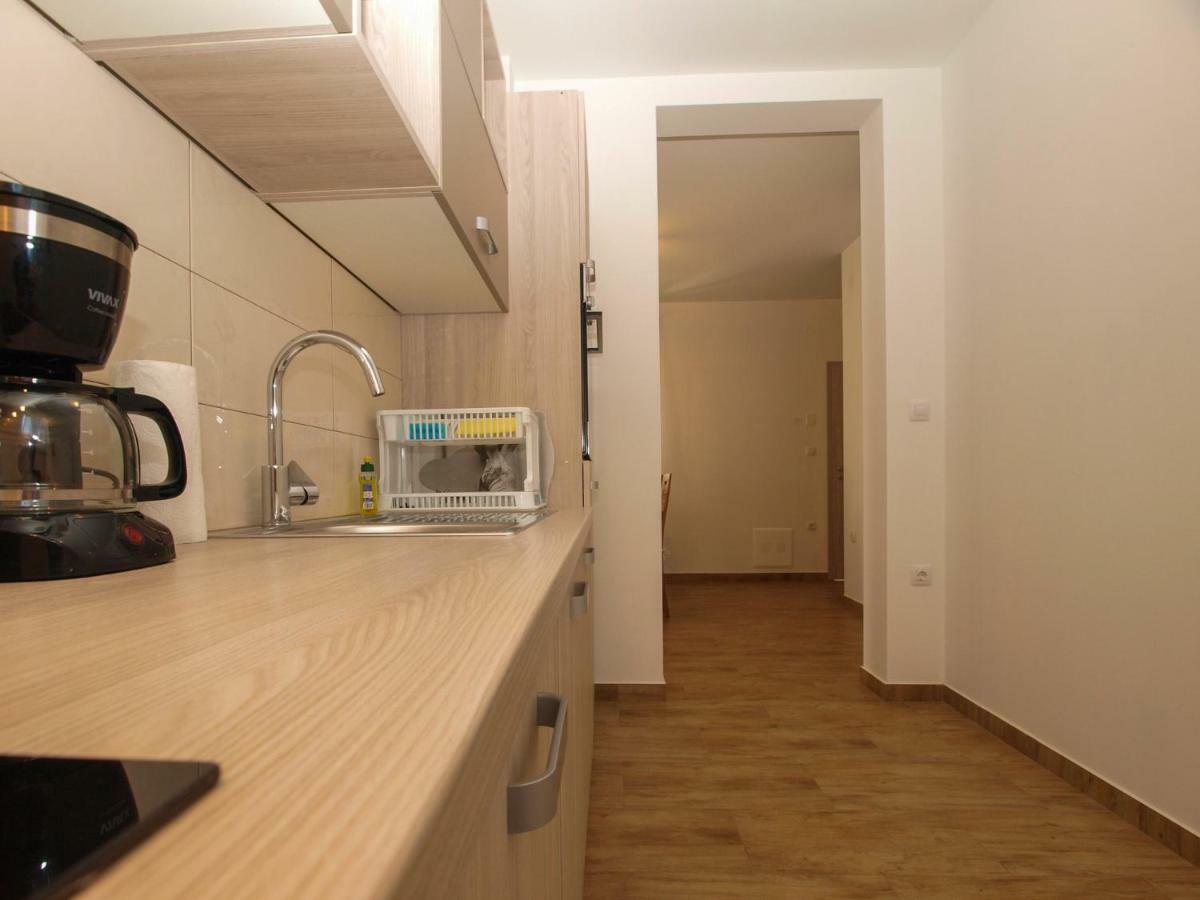 4 Stars Apartments-Pikula Fažana Esterno foto